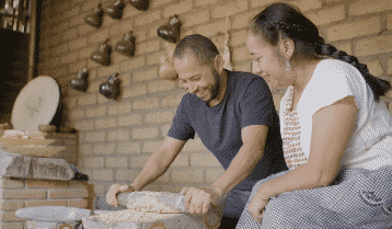 The handcraft of nixtamal tortilla making