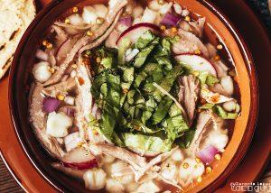 Pozole blanco